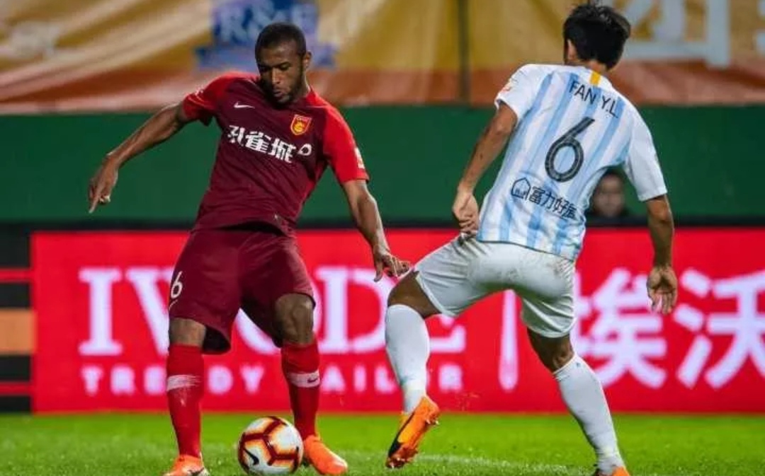 大连一方不敌广州富力遭遇败绩