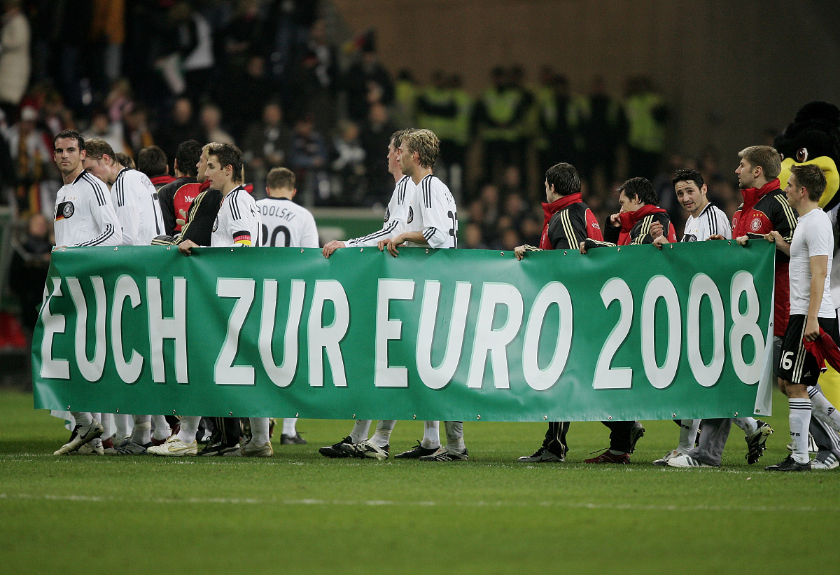 开云体育-汉诺威客场逆转战胜对手,迎来胜利的简单介绍