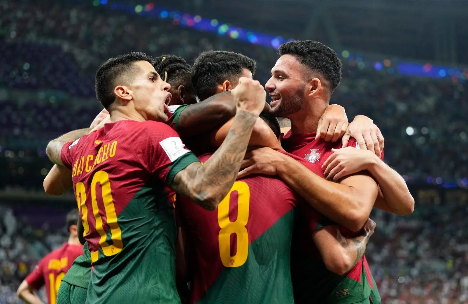 开云体育平台APP-双方争夺胜利,秀出最强实力