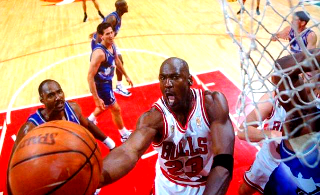 开云体育在线-公牛逆转爵士拿下比赛