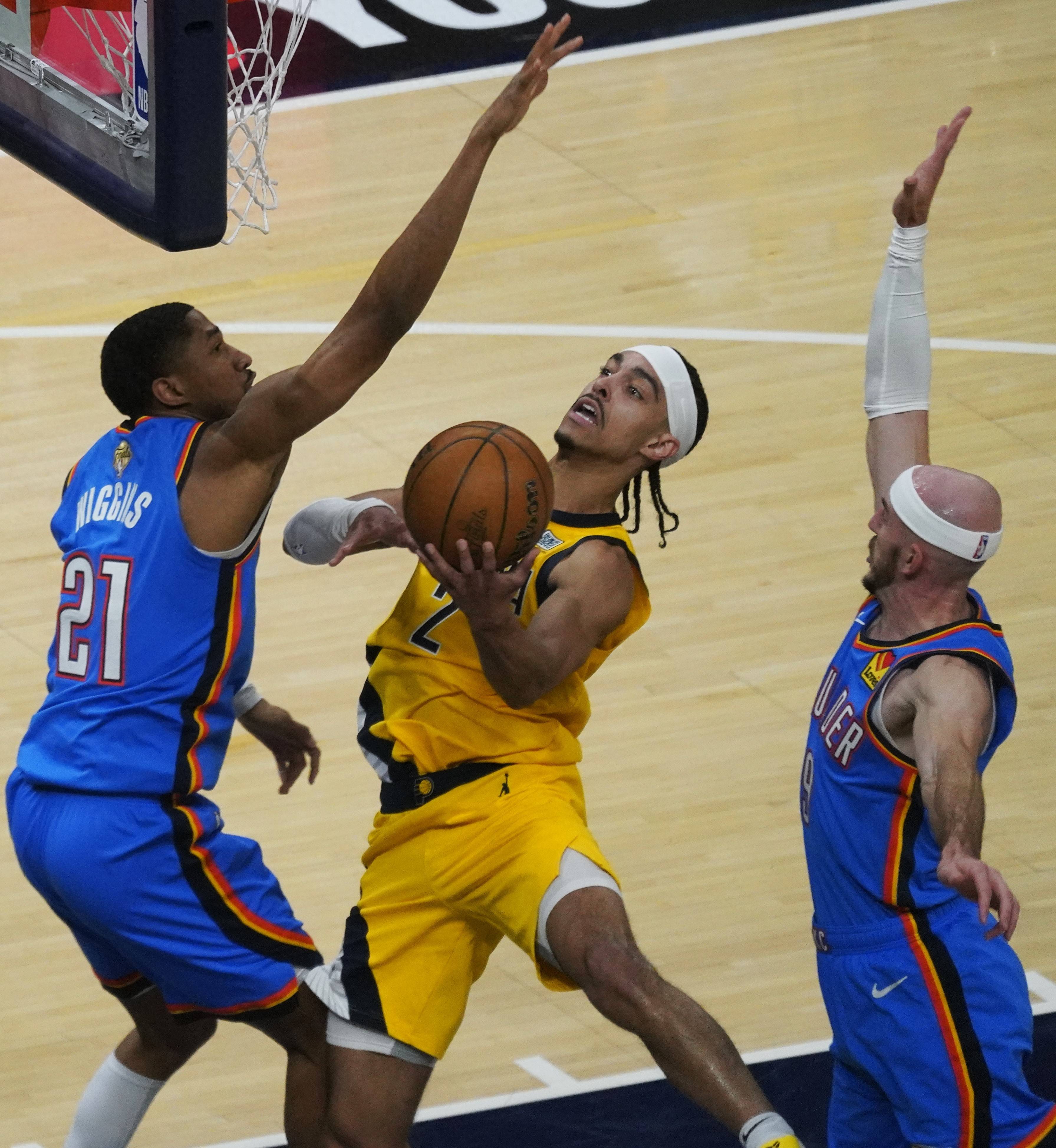 步行者客场击败黄蜂，取得三连胜