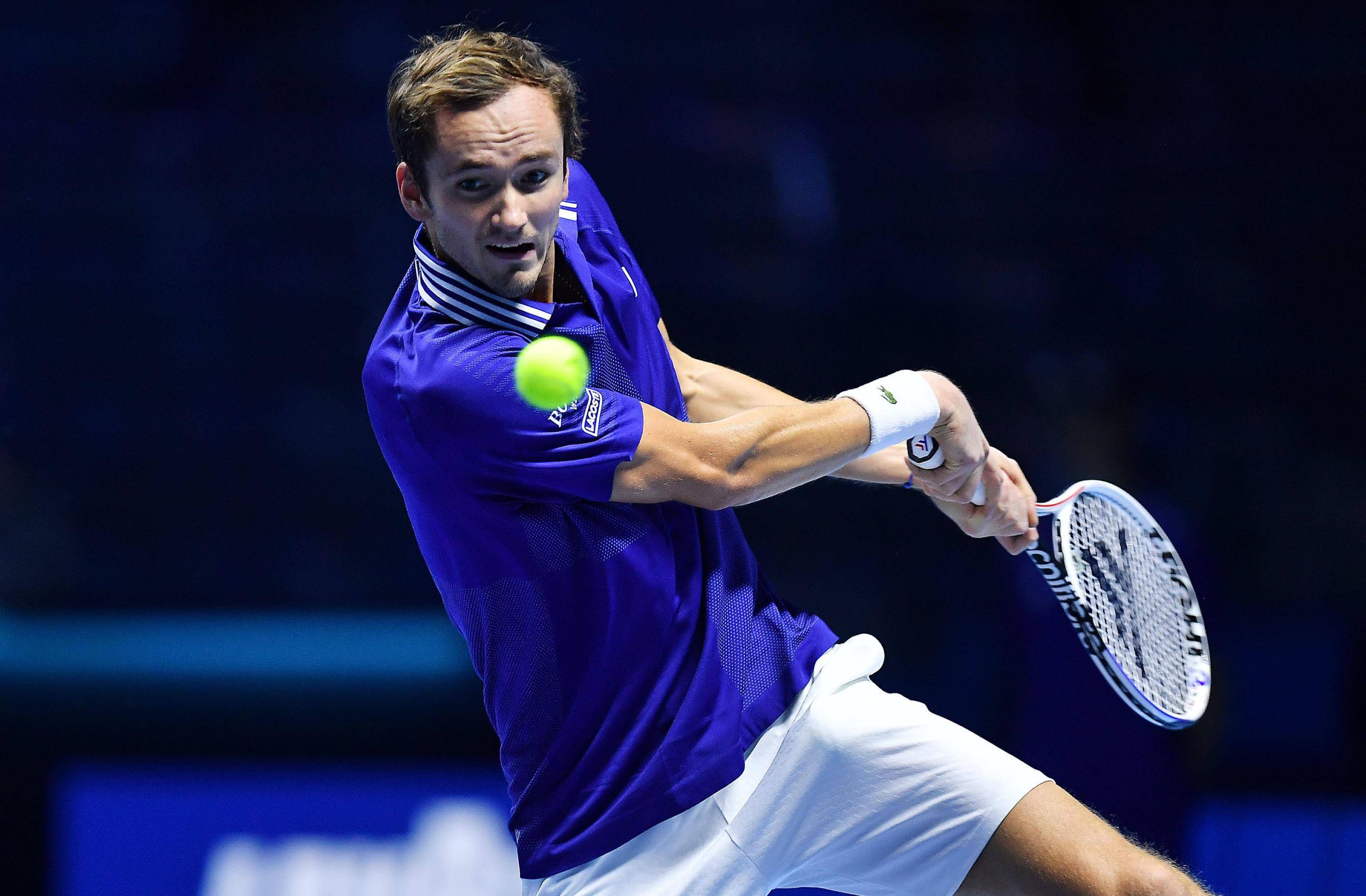 开云体育入口-世界网球队力克英国网球队,梅德韦杰夫惊艳世界的简单介绍