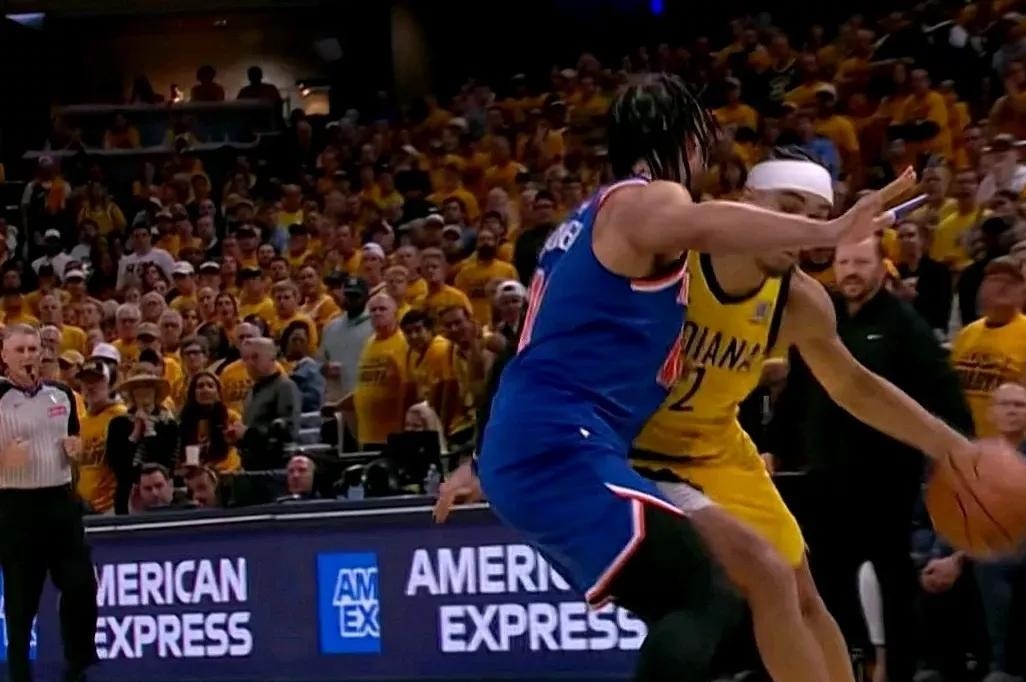 开云下载-火箭遭遇尼克斯逆转,失去四连胜