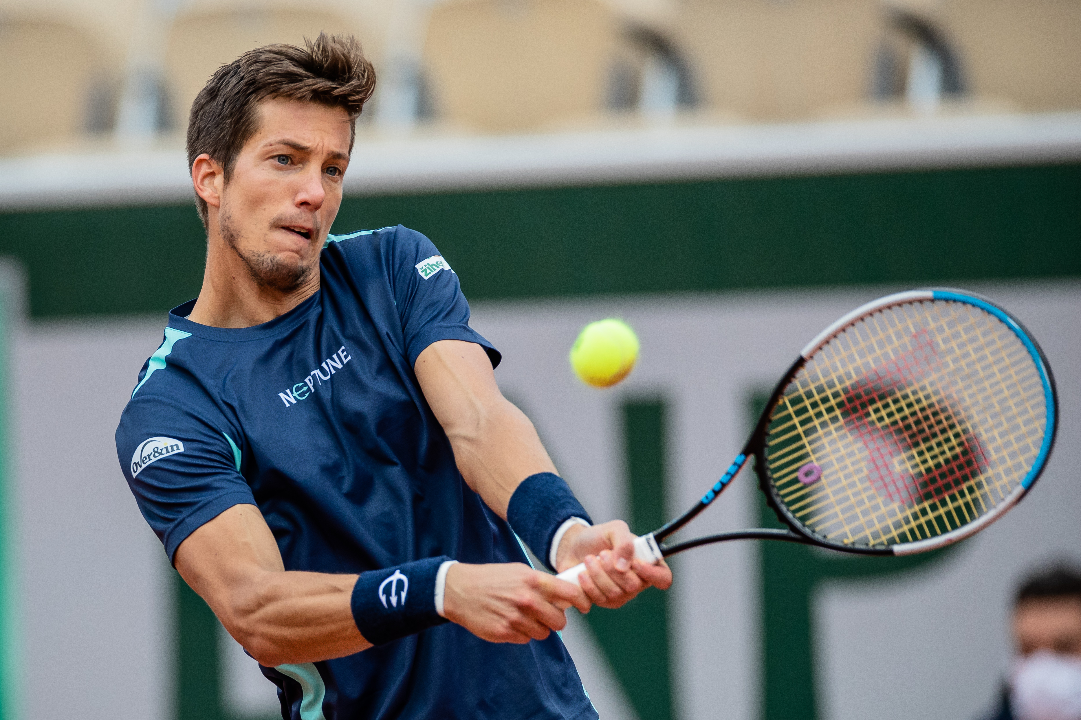 法网横扫戴维斯杯,西西帕斯点燃赛场 法网横扫戴维斯杯,西西帕斯点燃赛场